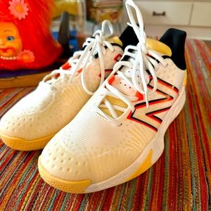 NWOT New Balance Tennis Court Shoe